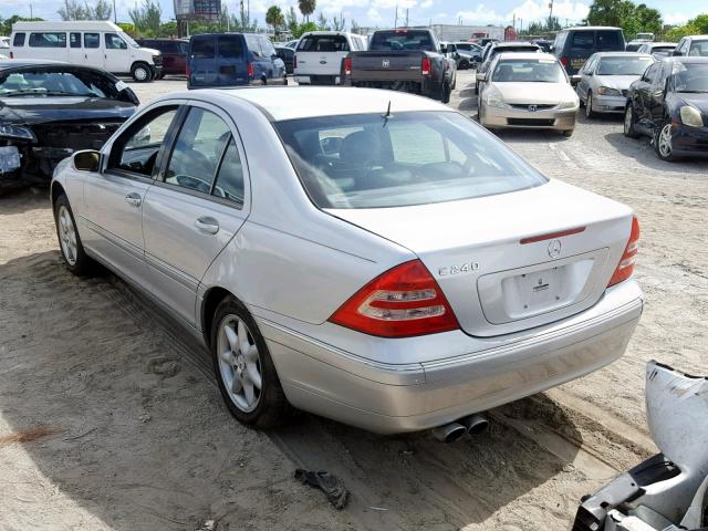 WDBRF61J03E009397 - 2003 MERCEDES-BENZ C 240 SILVER photo 3