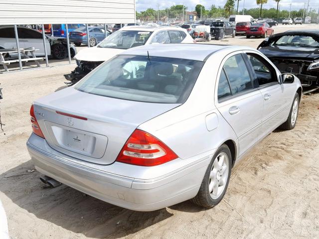 WDBRF61J03E009397 - 2003 MERCEDES-BENZ C 240 SILVER photo 4