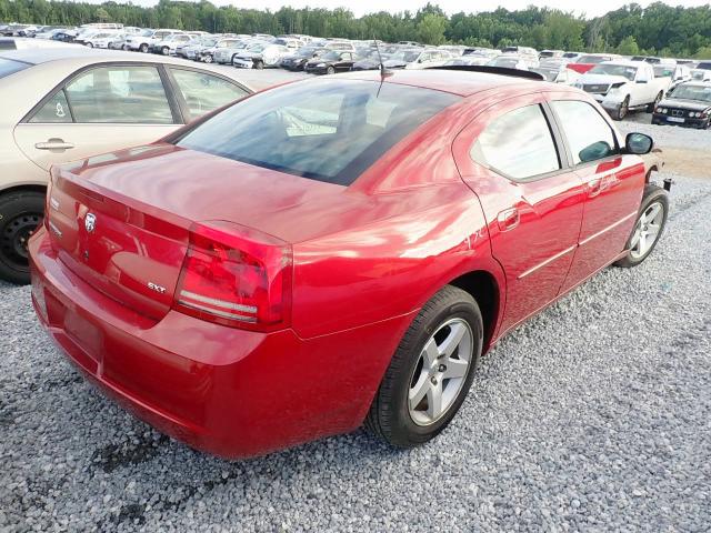 2B3KA33G88H100761 - 2008 DODGE CHARGER SX RED photo 4