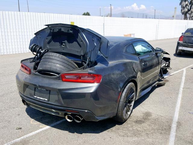 1G1FK1R63J0148025 - 2018 CHEVROLET CAMARO ZL1 GRAY photo 4