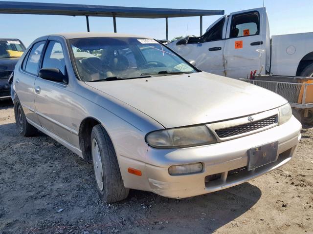 1N4BU31D2RC126264 - 1994 NISSAN ALTIMA XE TAN photo 1