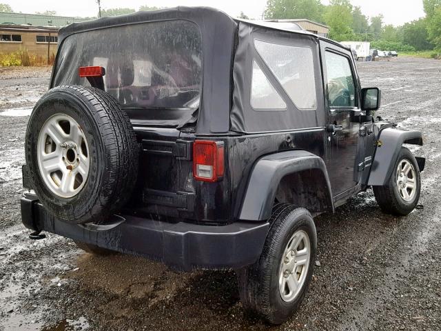 1C4AJWAG2DL666832 - 2013 JEEP WRANGLER S შავი ფოტო 4