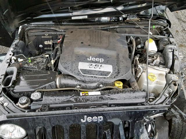1C4AJWAG2DL666832 - 2013 JEEP WRANGLER S შავი ფოტო 7