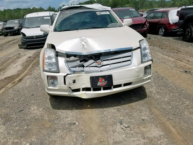 1GYEE637890124978 - 2009 CADILLAC SRX WHITE photo 9