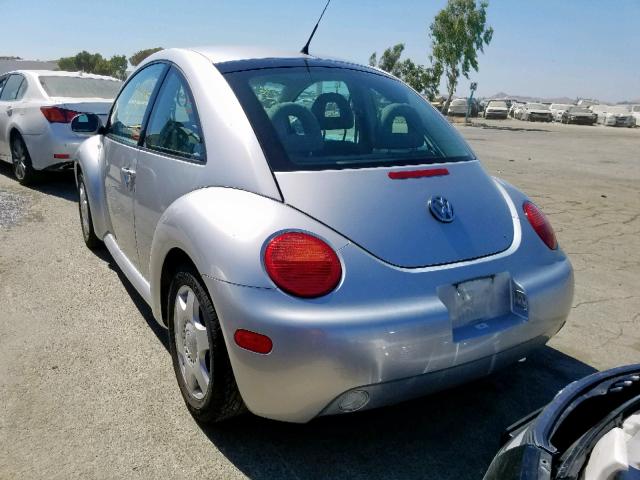 3VWCD21C01M406720 - 2001 VOLKSWAGEN NEW BEETLE فضي صورة 3