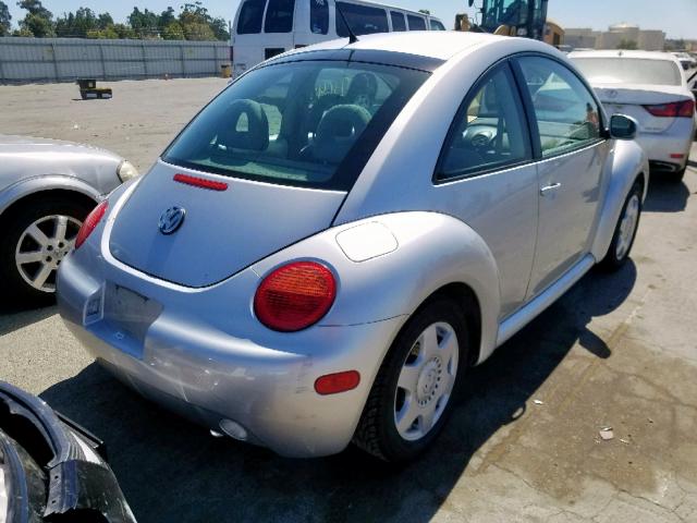 3VWCD21C01M406720 - 2001 VOLKSWAGEN NEW BEETLE فضي صورة 4