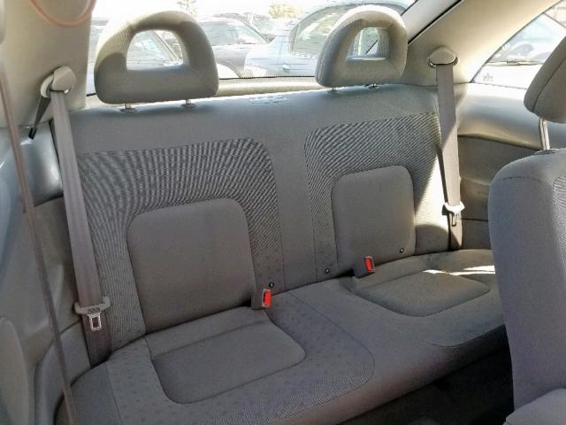 3VWCD21C01M406720 - 2001 VOLKSWAGEN NEW BEETLE فضي صورة 6