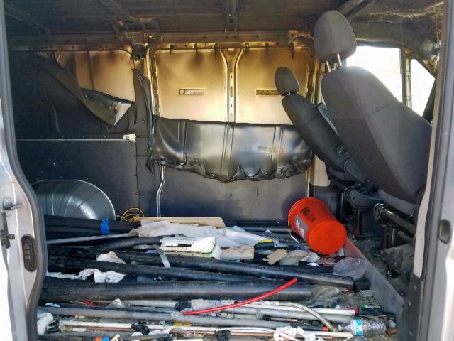 3C6TRVAG6JE122678 - 2018 RAM PROMASTER 银色 照片 6