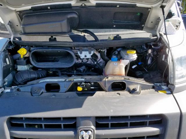 3C6TRVAG6JE122678 - 2018 RAM PROMASTER 银色 照片 7