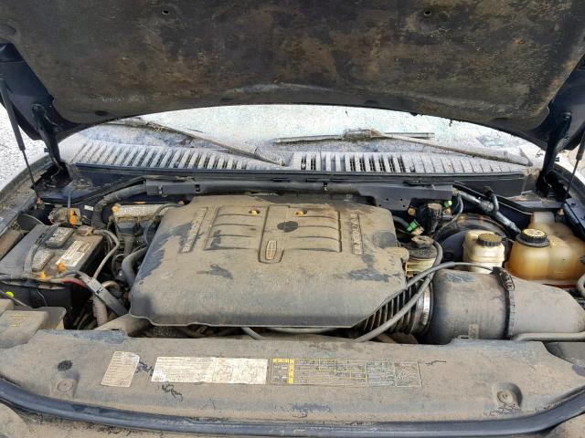 5LMFU28R24LJ29268 - 2004 LINCOLN NAVIGATOR შავი ფოტო 7