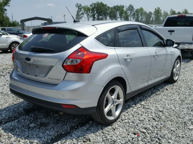 1FAHP3N2XCL292906 - 2012 FORD FOCUS TITA SILVER photo 4