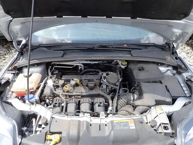 1FAHP3N2XCL292906 - 2012 FORD FOCUS TITA SILVER photo 7