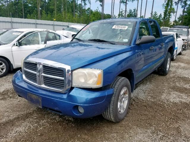 1D7HE48N85S261860 - 2005 DODGE DAKOTA QUA BLUE photo 2