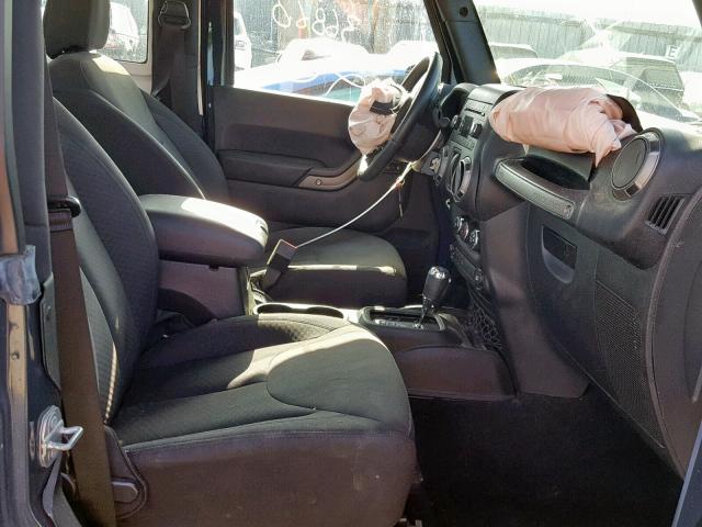 1C4AJWAG6GL285747 - 2016 JEEP WRANGLER S Boz foto 5