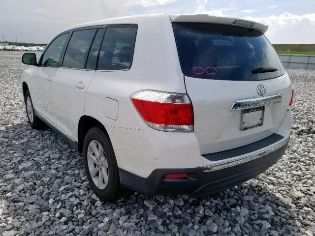 5TDZA3EH5DS033812 - 2013 TOYOTA HIGHLANDER WHITE photo 3