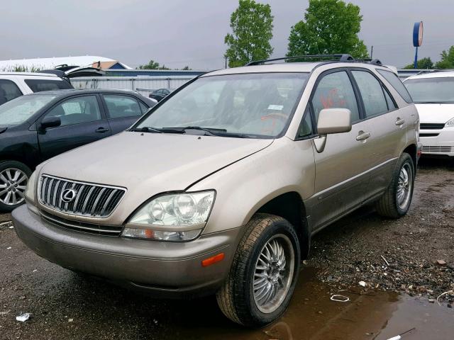 JTJHF10UX20259556 - 2002 LEXUS RX 300 TAN photo 2