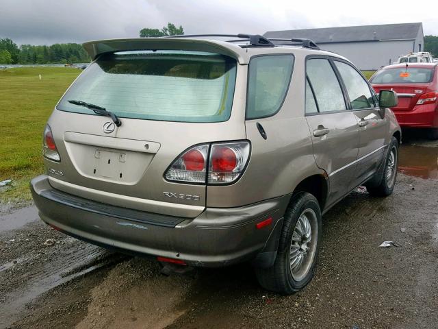 JTJHF10UX20259556 - 2002 LEXUS RX 300 TAN photo 4