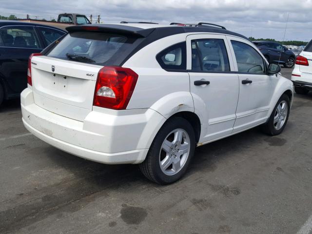 1B3HB48B78D795368 - 2008 DODGE CALIBER SX WHITE photo 4