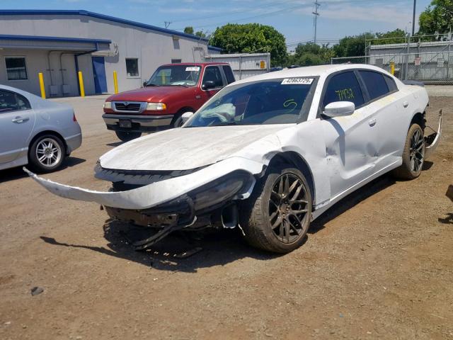 2C3CDXBG4FH820093 - 2015 DODGE CHARGER SE WHITE photo 2