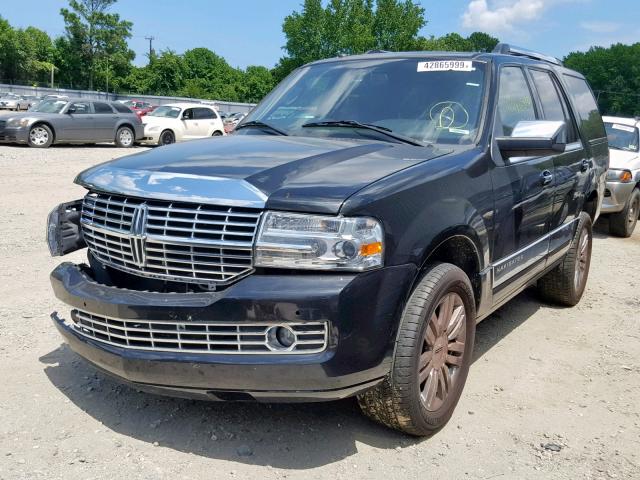 5LMJJ2J53AEJ01117 - 2010 LINCOLN NAVIGATOR შავი ფოტო 2