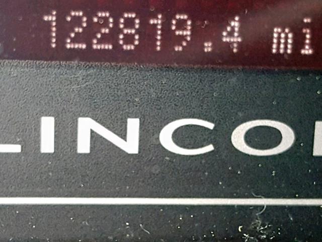 5LMJJ2J53AEJ01117 - 2010 LINCOLN NAVIGATOR შავი ფოტო 8