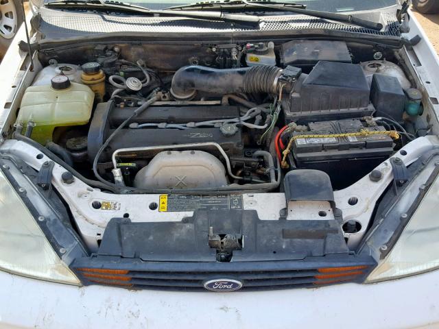 3FAFP3139YR136290 - 2000 FORD FOCUS ZX3 WHITE photo 7