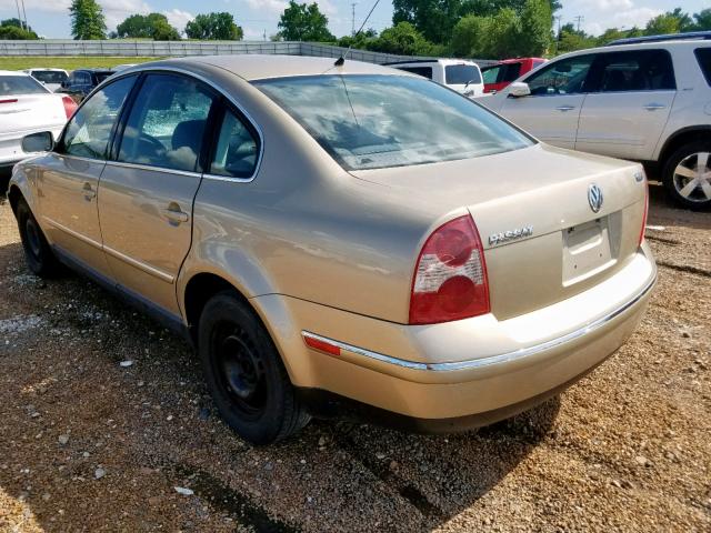 WVWPD63B21P128011 - 2001 VOLKSWAGEN PASSAT GLS GOLD photo 3