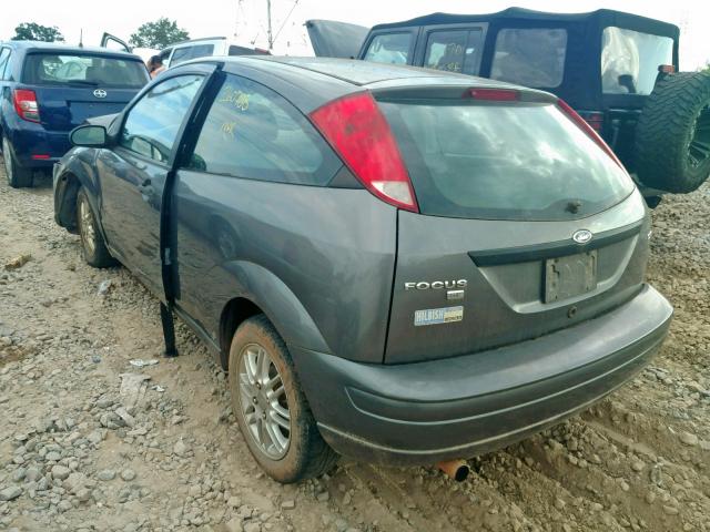 1FAFP31N66W243972 - 2006 FORD FOCUS ZX3 GRAY photo 3