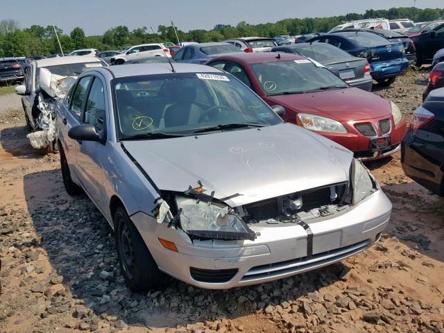 1FAFP34N77W366306 - 2007 FORD FOCUS ZX4 SILVER photo 1