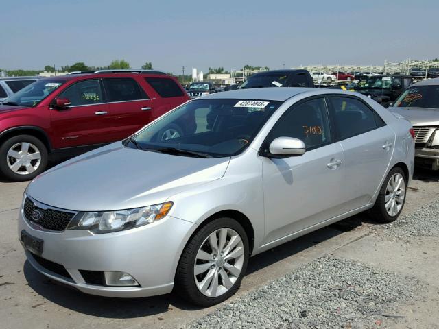 KNAFW4A37B5405591 - 2011 KIA FORTE SX SILVER photo 2