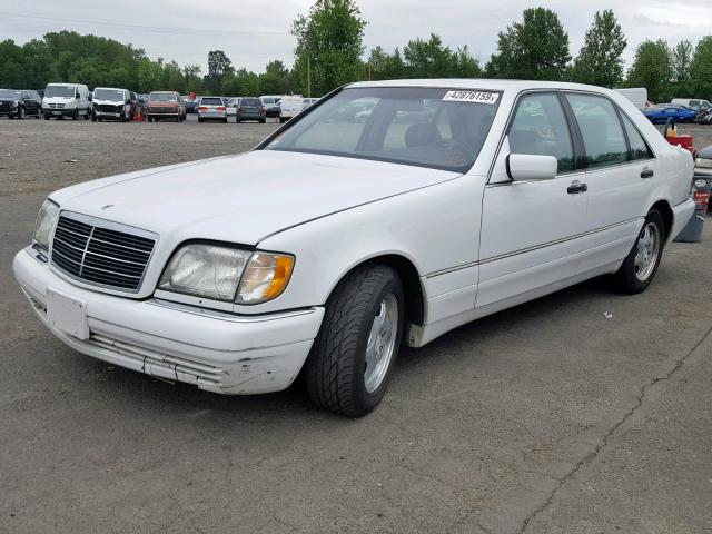 WDBGA43G5WA394186 - 1998 MERCEDES-BENZ S 420 WHITE photo 2