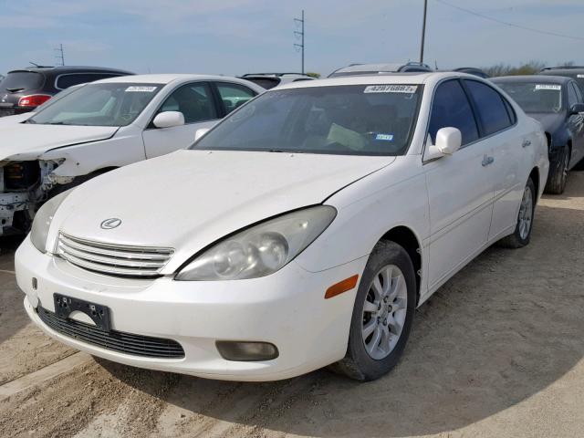 JTHBF30G620040798 - 2002 LEXUS ES 300 WHITE photo 2