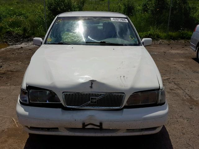 YV1LS5579W1517482 - 1998 VOLVO S70 WHITE photo 9