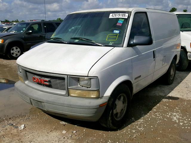 1GTDM19W0WB503107 - 1998 GMC SAFARI XT WHITE photo 2