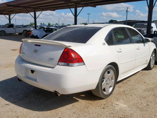 2G1WD57CX91114738 - 2009 CHEVROLET IMPALA SS WHITE photo 4