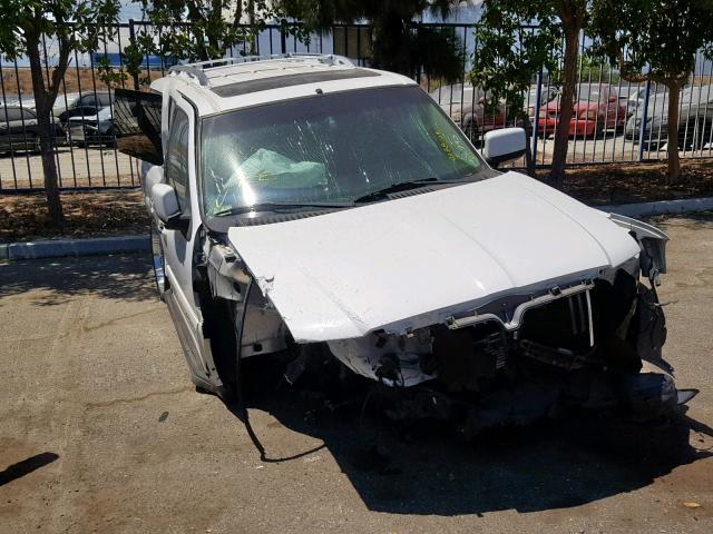 5LMFU27R23LJ24958 - 2003 LINCOLN NAVIGATOR WHITE photo 1