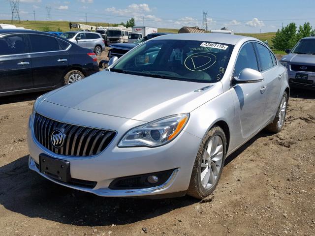 2G4GL5EX1H9104454 - 2017 BUICK REGAL SPOR SILVER photo 2