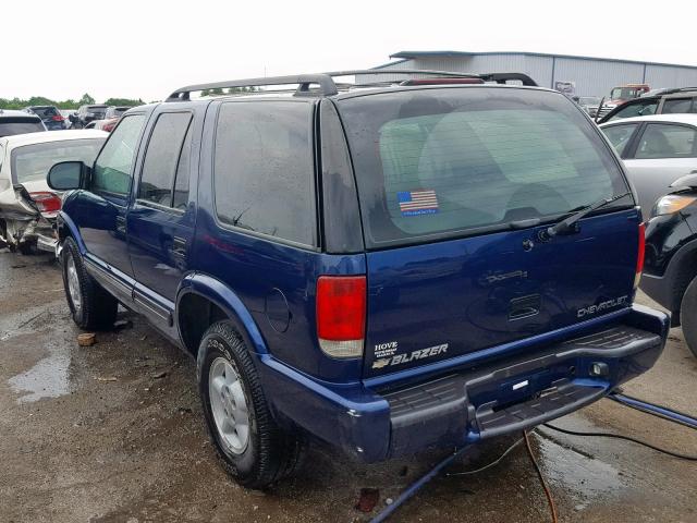 1GNDT13W4Y2103301 - 2000 CHEVROLET BLAZER BLUE photo 3