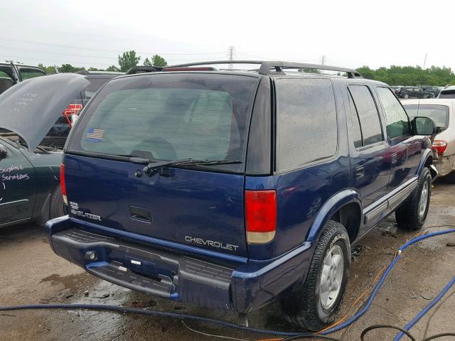 1GNDT13W4Y2103301 - 2000 CHEVROLET BLAZER BLUE photo 4