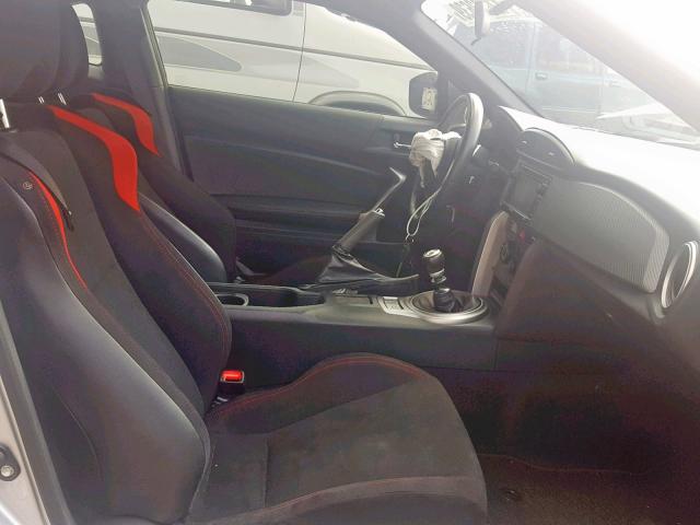 JF1ZNAA12F9703986 - 2015 TOYOTA SCION FR-S SILVER photo 5