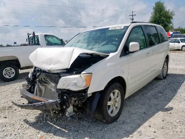 2A8HR54P58R652474 - 2008 CHRYSLER TOWN & COU WHITE photo 2