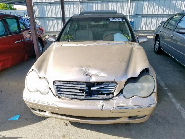 WDBRF61J32F234406 - 2002 MERCEDES-BENZ C 240 GOLD photo 9