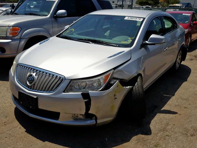 1G4GC5EG0AF261759 - 2010 BUICK LACROSSE C SILVER photo 2