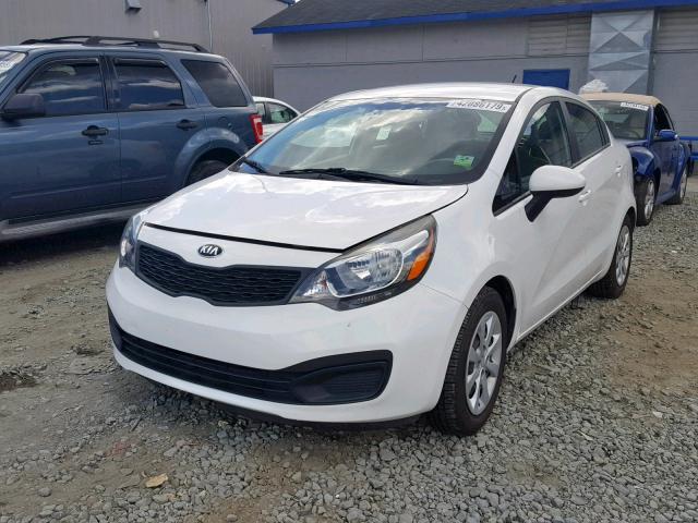 KNADM4A30E6331359 - 2014 KIA RIO LX WHITE photo 2