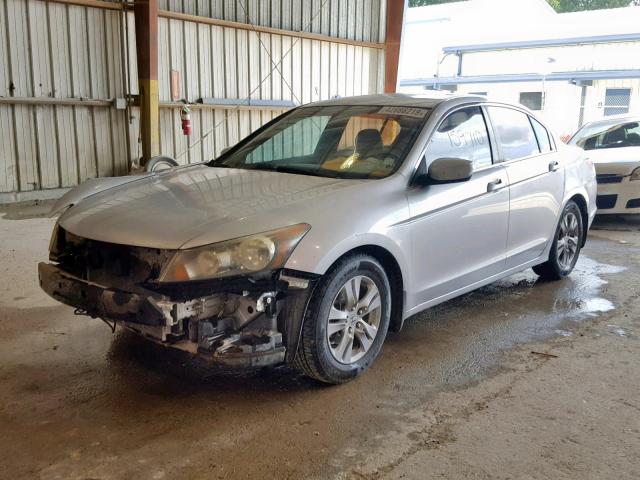 1HGCP2F48BA022342 - 2011 HONDA ACCORD LXP SILVER photo 2