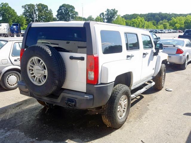 5GTEN13E388102001 - 2008 HUMMER H3 WHITE photo 4