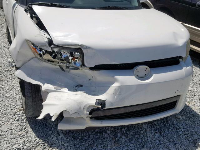 JTLZE4FE3DJ042394 - 2013 TOYOTA SCION XB Weiß Foto 9
