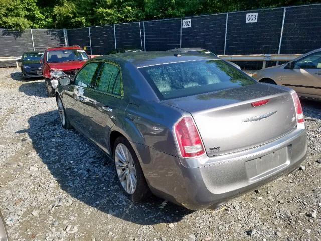 2C3CCACG0CH274435 - 2012 CHRYSLER 300 LIMITE SILVER photo 3