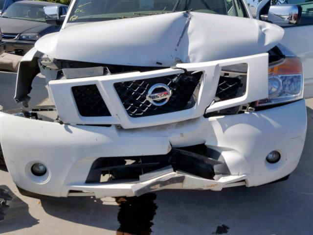 5N1AA0ND8CN611619 - 2012 NISSAN ARMADA SV WHITE photo 7