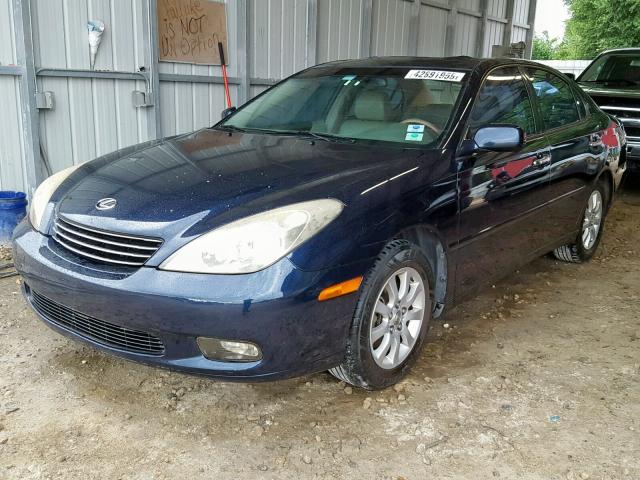 JTHBF30G025005807 - 2002 LEXUS ES 300 BLUE photo 2